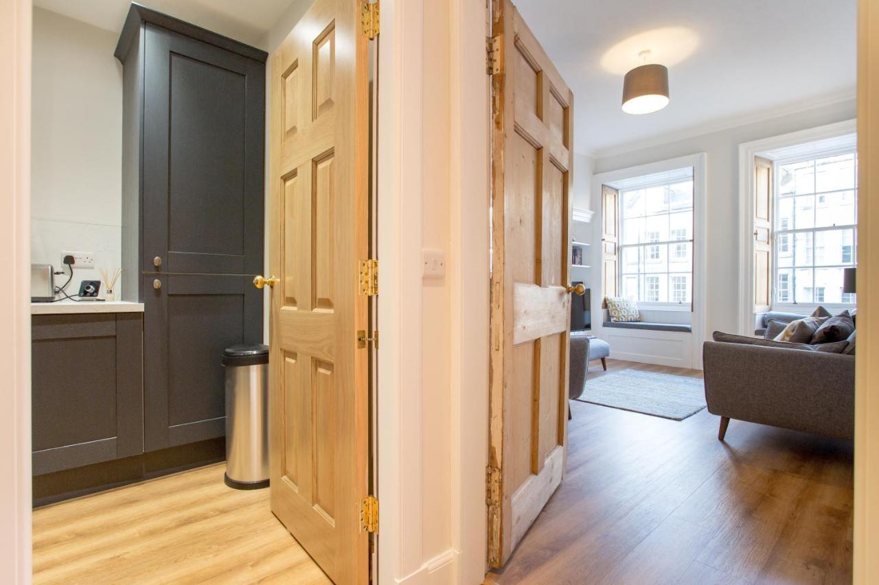 Royal Mile - Old Town Apartment Edimburgo Exterior foto